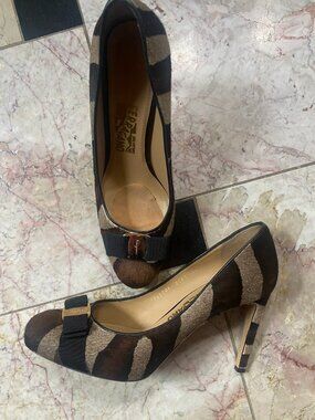 Salvatore Ferragamo Animal Print Heels Size 10